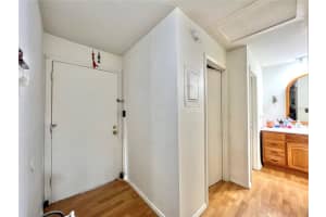 2811 ARCHER ROAD, GAINESVILLE, FL 32608 - MLS#MFRGC536591