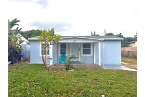 1117 Lehto Ln, LAKE WORTH