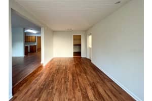 610 34TH TERRACE, GAINESVILLE, FL 32607 - MLS#MFRGC536617