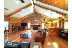 272 NE COUNTY ROAD 337, TRENTON, FL 32693 - MLS#MFRGC536687