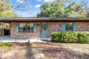 545 257TH TERRACE, NEWBERRY, FL 32669 - MLS#MFRGC536716