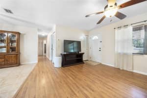 545 257TH TERRACE, NEWBERRY, FL 32669 - MLS#MFRGC536716