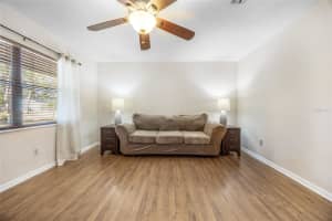 545 257TH TERRACE, NEWBERRY, FL 32669 - MLS#MFRGC536716