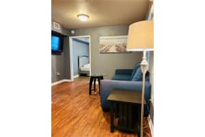 1027 5TH AVENUE, GAINESVILLE, FL 32601 - MLS#MFRGC536727