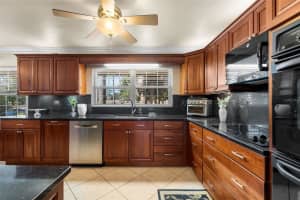 20031 NW COUNTY ROAD 236, HIGH SPRINGS, FL 32643 - MLS#MFRGC536762