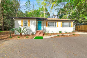 304 24TH STREET, GAINESVILLE, FL 32607 - MLS#MFRGC536819