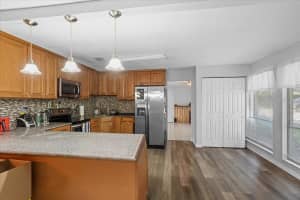 425 79TH DRIVE, GAINESVILLE, FL 32607 - MLS#MFRGC536845