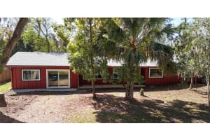 1727 42ND AVENUE, GAINESVILLE, FL 32608 - MLS#MFRGC536875
