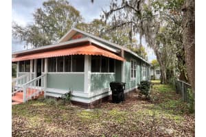 624 LAKE STREET, STARKE, FL 32091 - MLS#MFRGC536949