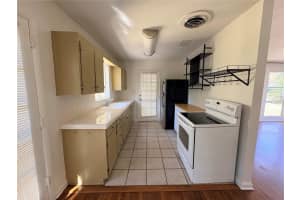 538 35TH STREET, GAINESVILLE, FL 32607 - MLS#MFRGC536975