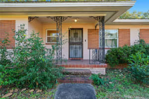 1643 16TH AVENUE, GAINESVILLE, FL 32605 - MLS#MFRGC536998