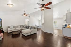 3353 71ST AVENUE, HIGH SPRINGS, FL 32643 - MLS#MFRGC537022