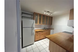 1015 9TH STREET, GAINESVILLE, FL 32601 - MLS#MFRGC537069