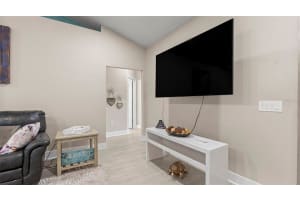 4353 34 TERRACE, GAINESVILLE, FL 32605 - MLS#MFRGC537099