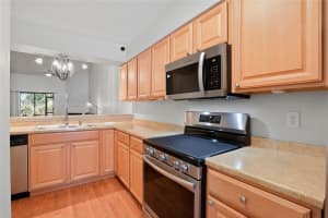 3946 27TH LANE, GAINESVILLE, FL 32606 - MLS#MFRGC537160