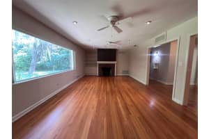 1516 14TH AVENUE, GAINESVILLE, FL 32605 - MLS#MFRGC537189