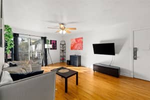 1700 16TH COURT, GAINESVILLE, FL 32608 - MLS#MFRGC537197