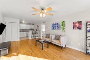 1700 16TH COURT, GAINESVILLE, FL 32608 - MLS#MFRGC537197