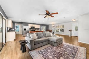 8604 1ST AVENUE, GAINESVILLE, FL 32607 - MLS#MFRGC537213