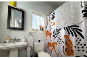 711 10TH STREET, GAINESVILLE, FL 32601 - MLS#MFRGC537258