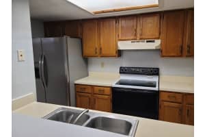 843 56TH TERRACE, GAINESVILLE, FL 32607 - MLS#MFRGC537281