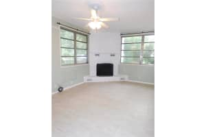 118 35TH TERRACE, GAINESVILLE, FL 32607 - MLS#MFRGC537283