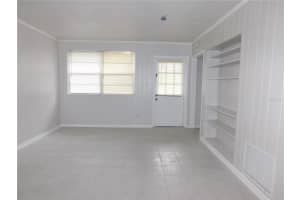 548 5TH AVENUE, GAINESVILLE, FL 32601 - MLS#MFRGC537285