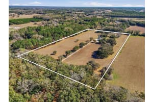 9115 170TH STREET, ALACHUA, FL 32615 - MLS#MFRGC537364