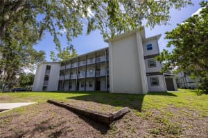 6519 NEWBERRY ROAD, GAINESVILLE, FL 32608 - MLS#MFRGC537386