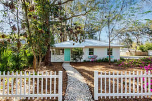 1435 7TH AVENUE, GAINESVILLE, FL 32603 Sold 03/17/26