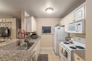 835 9TH STREET, GAINESVILLE, FL 32601 - MLS#MFRGC537413