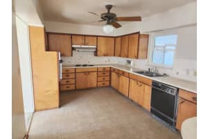 310 7TH AVENUE, CHIEFLAND, FL 32626 - MLS#MFRGC537440