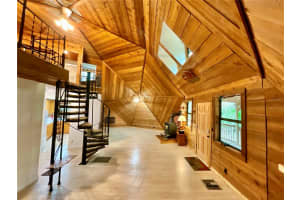 141 TUCKER LAKE ROAD, MELROSE, FL 32666 - MLS#MFRGC537478