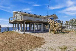 18 4TH STREET, HORSESHOE BEACH, FL 32648 - MLS#MFRGC537503