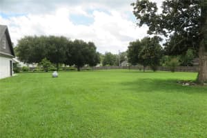 105 1ST AVENUE, LAKE BUTLER, FL 32054 - MLS#MFRGC537508