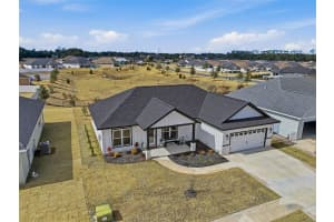 1922 244 DRIVE, NEWBERRY, FL 32669 - MLS#MFRGC537554