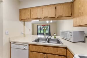 2635 35 STREET, GAINESVILLE, FL 32608 - MLS#MFRGC537571