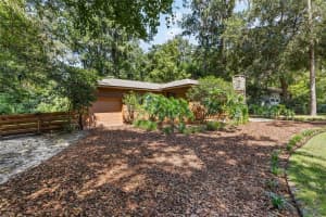 2256 9TH PLACE, GAINESVILLE, FL 32605 Sold 03/27/26