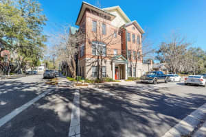 107 4TH STREET, GAINESVILLE, FL 32601 - MLS#MFRGC537616