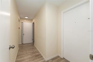 1652 16TH STREET, GAINESVILLE, FL 32608 - MLS#MFRGC537659