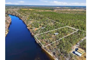 18825 229th Dr, LIVE OAK