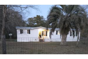 6903 SW COUNTY ROAD 225, STARKE, FL 32091 - MLS#MFRGC537737