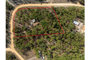 110 HILL TOP LOOP, HAWTHORNE, FL 32640 - MLS#MFRGC537832