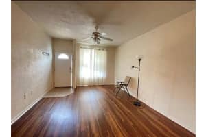 3860 SW 20TH AVENUE, GAINESVILLE, FL 32607 - MLS#MFRGC537912