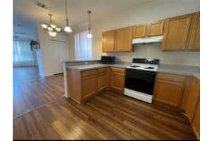 3860 SW 20TH AVENUE, GAINESVILLE, FL 32607 - MLS#MFRGC537912