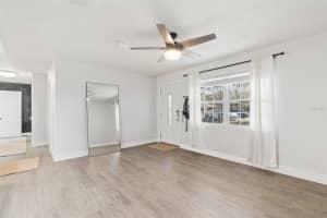 3906 21ST TERRACE, GAINESVILLE, FL 32605 - MLS#MFRGC537970