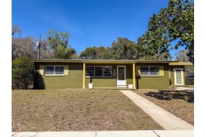 200 Belmont Dr, PALATKA