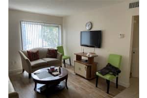 1700 16TH COURT, GAINESVILLE, FL 32608 - MLS#MFRGC538026