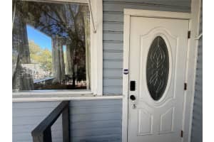 824 UNIVERSITY AVENUE, GAINESVILLE, FL 32601 - MLS#MFRGC538069