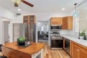 105 1ST AVE AVENUE, WILLISTON, FL 32696 - MLS#MFRGC538116